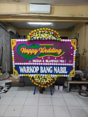 Papan Bunga di Margagiri Bojonegara